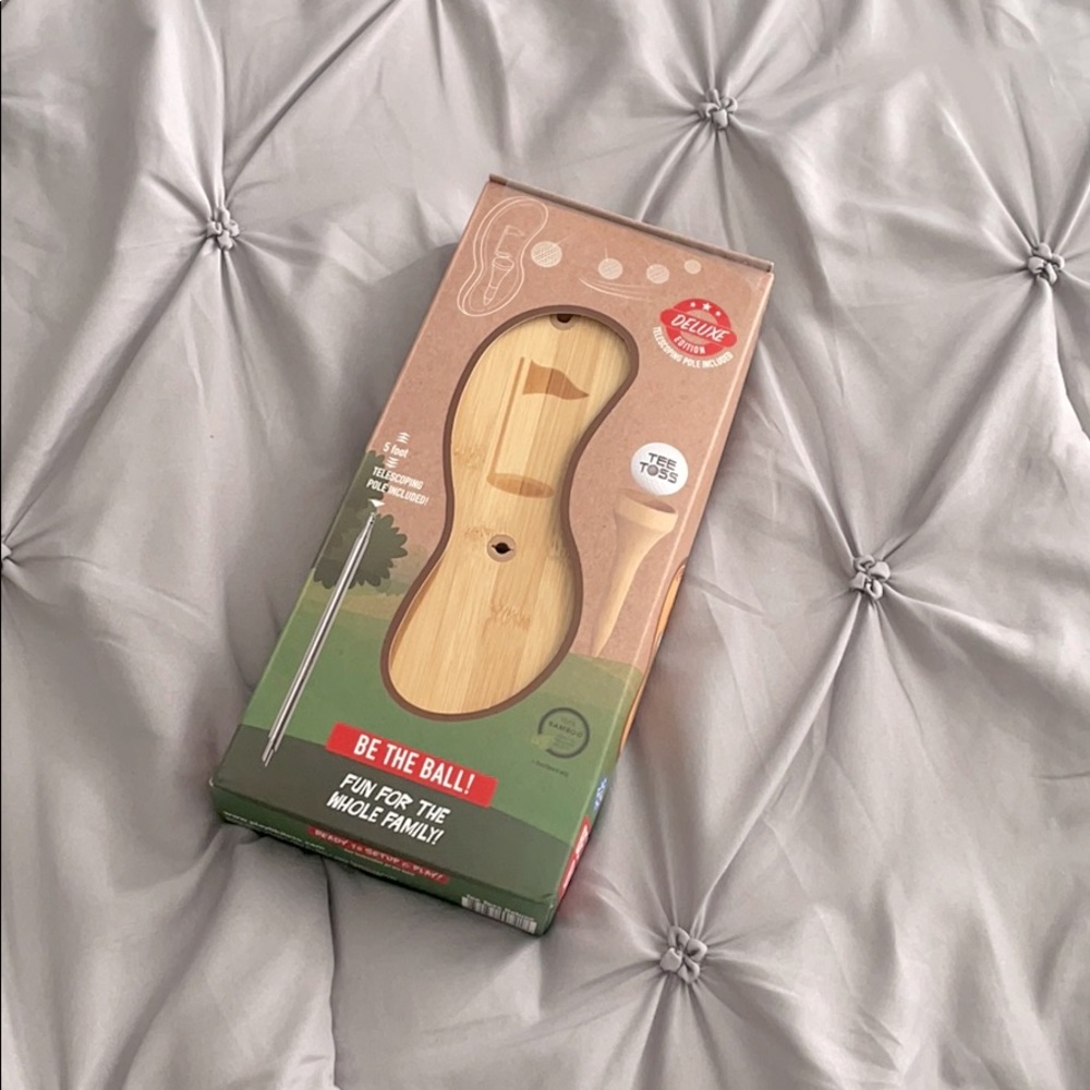 Tee Toss Deluxe Golf